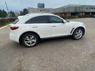 2016 Infiniti QX70, белый, 2750000 рублей, вид 2