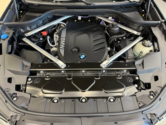 2026 BMW X5 40d IV (G05/G18) Рестайлинг, чёрный - вид 10