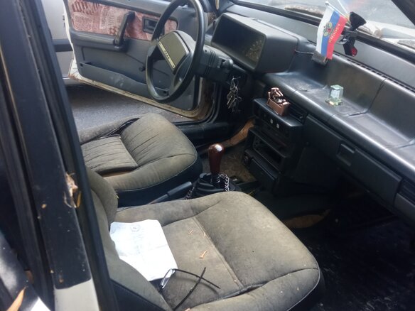 1996 Lada (ВАЗ) 2109, бежевый, 240000 рублей - вид 2