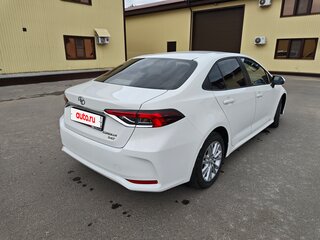 2021 Toyota Corolla XII (E210), белый, 1960000 рублей, вид 5