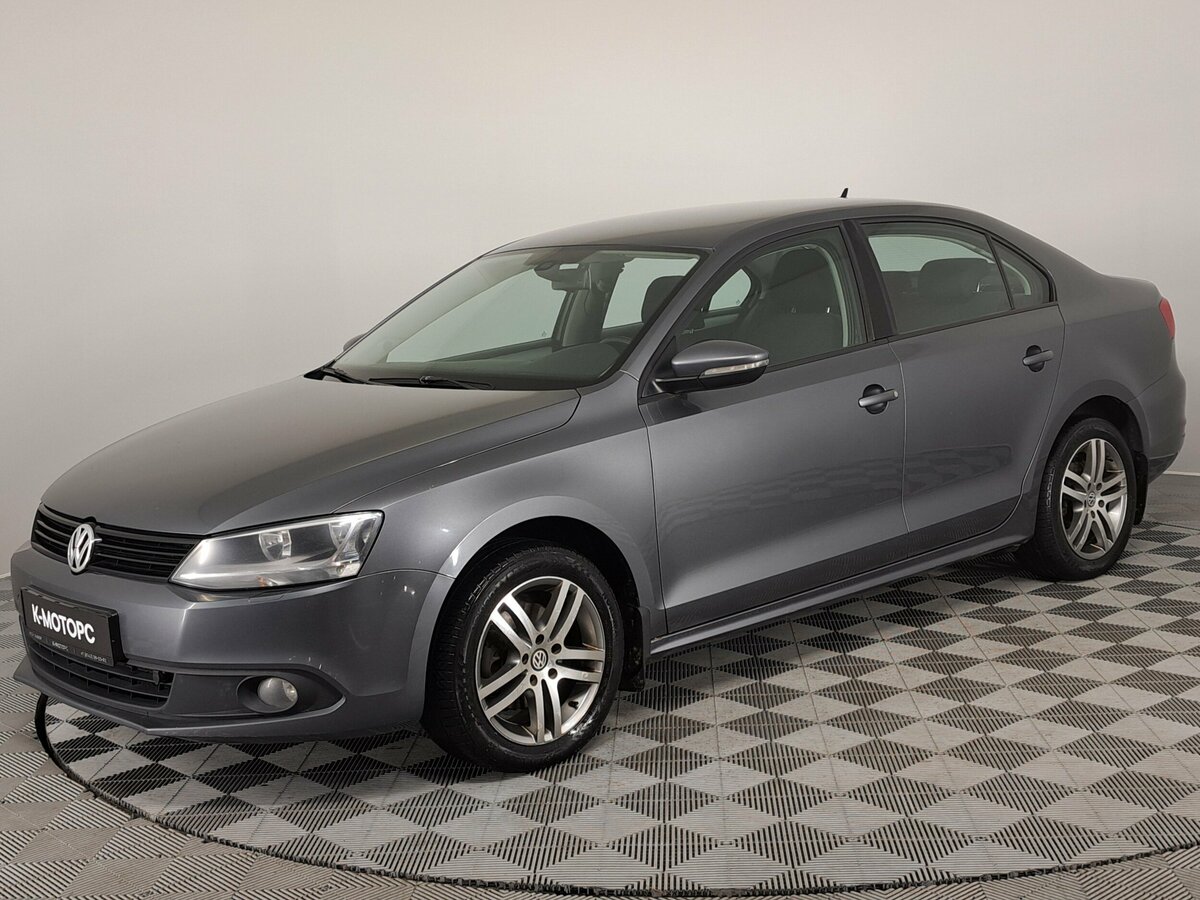 Открыть фотографии: Volkswagen Jetta VI