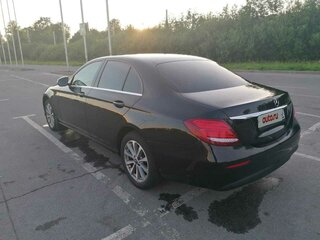 2019 Mercedes-Benz E-Класс 200 d V (W213, S213, C238), чёрный, 3000000 рублей, вид 5