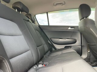 2019 Kia Sportage IV Рестайлинг, серый, 2065000 рублей, вид 4