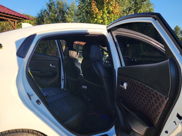 2012 Kia Rio 5-speed III, белый, 810000 рублей - вид 18