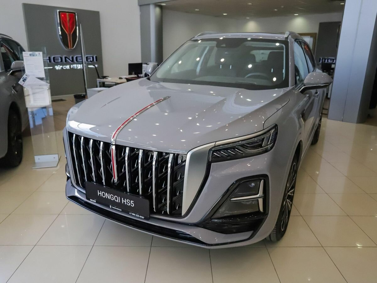 Открыть фотографии: Hongqi HS5 I Рестайлинг