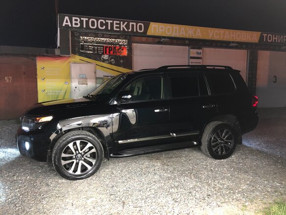 2013 Toyota Land Cruiser 200 Series Рестайлинг 1, чёрный, 5050000 рублей - вид 9
