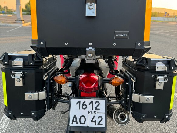 2012 Honda NC 700X, белый, 600000 рублей - вид 1