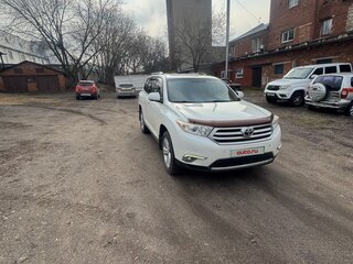 2011 Toyota Highlander II (XU40) Рестайлинг, белый, 1750000 рублей, вид 2
