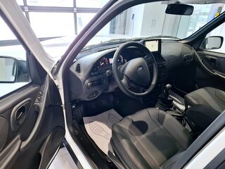 2025 Lada (ВАЗ) Niva Travel I, белый, 1807500 рублей, вид 4
