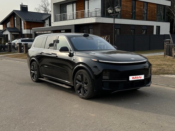 2023 Li Auto (Lixiang) L9 44.5 kWh I, чёрный, 5999000 рублей - вид 1