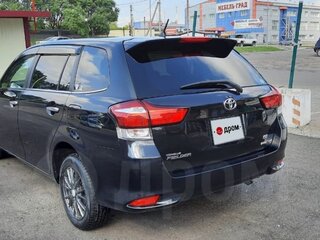 2017 Toyota Corolla Fielder XI (E160, E170, E180) Рестайлинг 1, чёрный, 1550000 рублей, вид 3
