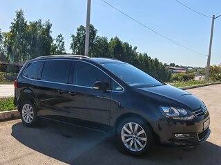2012 Volkswagen Sharan II, чёрный, 1330000 рублей, вид 5
