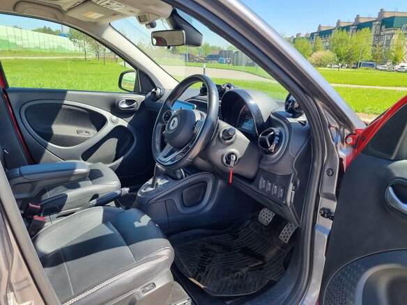 2018 Smart Forfour Brabus II, красный - вид 7
