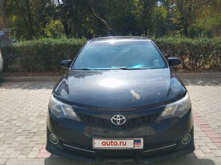 2013 Toyota Camry VII (XV50), чёрный, 1700000 рублей, вид 2