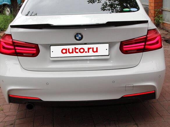 2017 BMW 3 серии 318i VI (F3x) Рестайлинг, белый, 1850000 рублей - вид 6