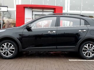 2021 Kia Rio X IV Рестайлинг, чёрный, 2000000 рублей, вид 4