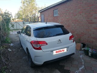 2012 Citroen C4 II, белый, 700000 рублей, вид 3