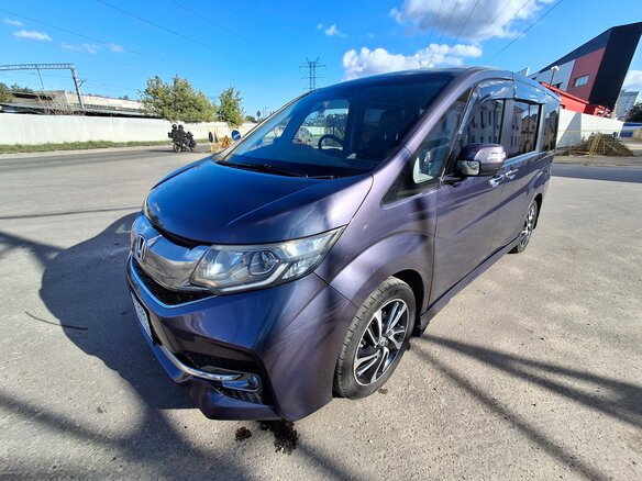 2015 Honda Stepwgn Spada V, фиолетовый, 1720000 рублей