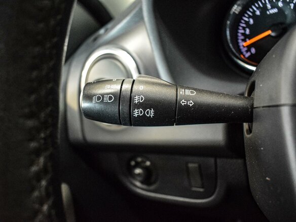 2014 Renault Sandero II, белый - вид 12