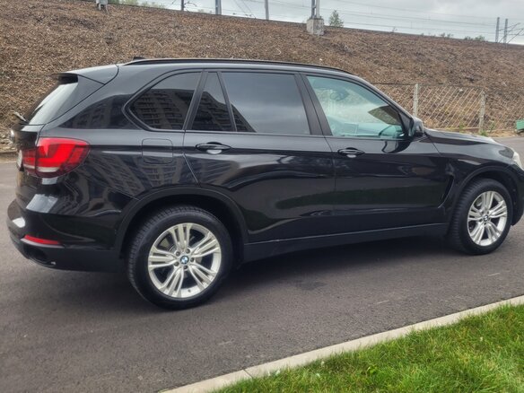 2014 BMW X5 30d III (F15), чёрный, 2750000 рублей - вид 3