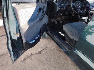 2003 Chevrolet Niva I, зелёный, 320000 рублей, вид 5