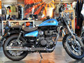 2025 Royal Enfield Meteor, голубой, 519000 рублей - вид 5
