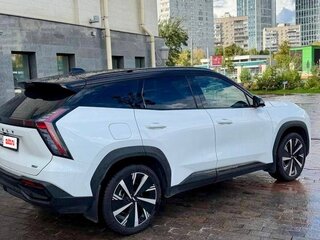 2024 Geely Atlas II, белый, 3000000 рублей, вид 3