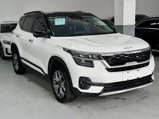2022 Kia KX3, белый, 1580040 рублей, вид 3