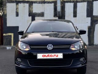 2013 Volkswagen Polo V, чёрный, 700000 рублей, вид 2