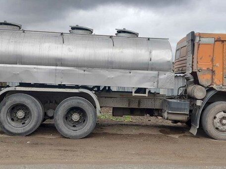 2010 КамАЗ 65115, оранжевый, 1000000 рублей, вид 2
