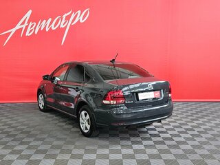 2018 Volkswagen Polo V Рестайлинг, серый, 1135000 рублей, вид 3