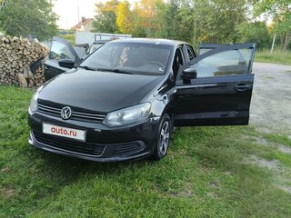 2013 Volkswagen Polo V, чёрный, 590000 рублей, вид 4