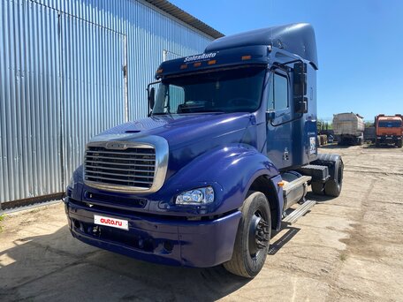 2005 Freightliner Columbia, синий, 990000 рублей, вид 1