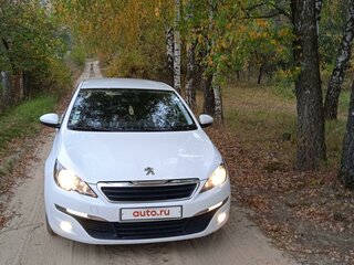 2016 Peugeot 308 II, белый, 880000 рублей, вид 3