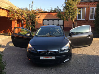 2012 Opel Astra GTC J Рестайлинг, чёрный, 900000 рублей, вид 2