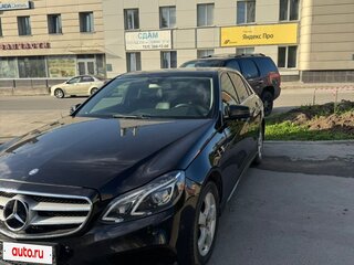 2013 Mercedes-Benz E-Класс 200 IV (W212, S212, C207) Рестайлинг, чёрный, 1176000 рублей, вид 3
