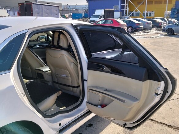 2013 Lincoln MKZ II, белый, 1600000 рублей - вид 33
