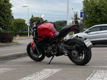 2014 Ducati Monster 1200, красный, 650000 рублей, вид 3