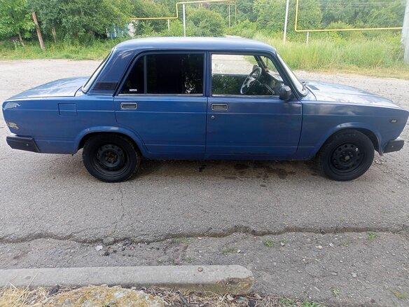 2007 Lada (ВАЗ) 2107, синий, 160000 рублей - вид 1