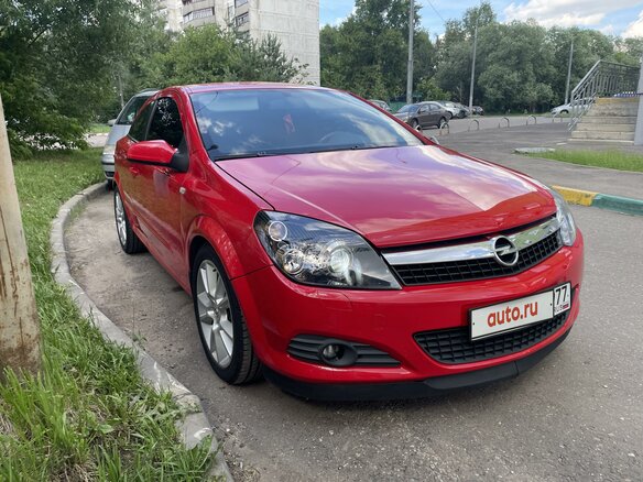 2007 Opel Astra GTC H Рестайлинг, красный, 550000 рублей - вид 2
