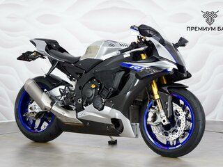 2017 Yamaha YZF-R1M, чёрный, 1749000 рублей, вид 5