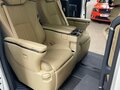 2021 Toyota Alphard III Рестайлинг, белый, 8500000 рублей - вид 7