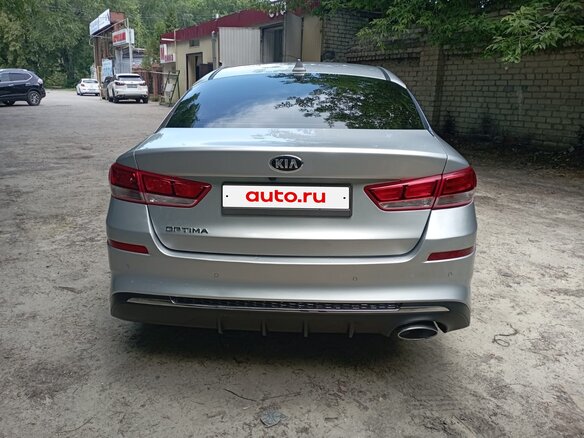 2019 Kia Optima IV Рестайлинг, серый, 2300000 рублей - вид 3