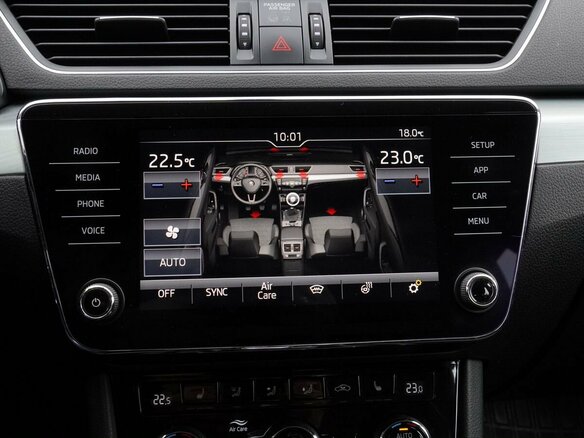 2018 Skoda Superb III, синий - вид 16