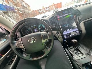 2008 Toyota Land Cruiser 200 Series, серебристый, 3100000 рублей, вид 1