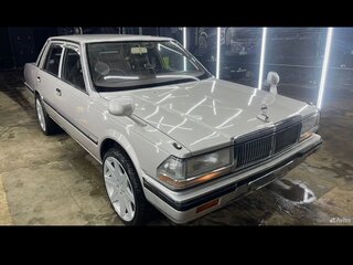 1985 Nissan Cedric VI (Y30), серебристый, 400000 рублей, вид 1