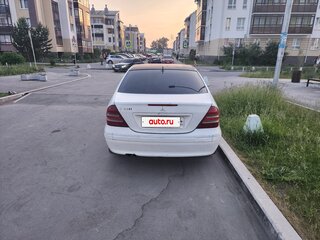 2001 Mercedes-Benz C-Класс 320 II (W203), золотистый, 450000 рублей, вид 3