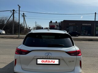 2019 Infiniti QX50 II, белый, 3180000 рублей, вид 4