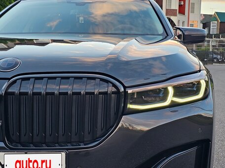 2019 BMW 7 серии Long 750Ld xDrive VI (G11/G12) Рестайлинг, серый, 7694000 рублей, вид 4
