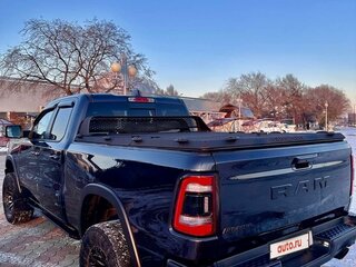 2019 Ram 1500 Quad Cab V, чёрный, 8300000 рублей, вид 3